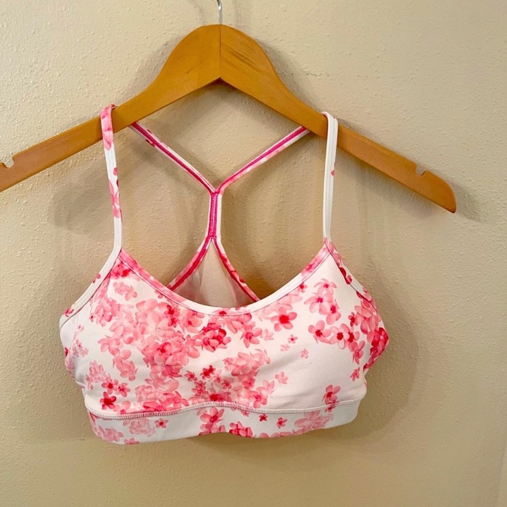 Lululemon bra top. Size 10. Pink and white floral.